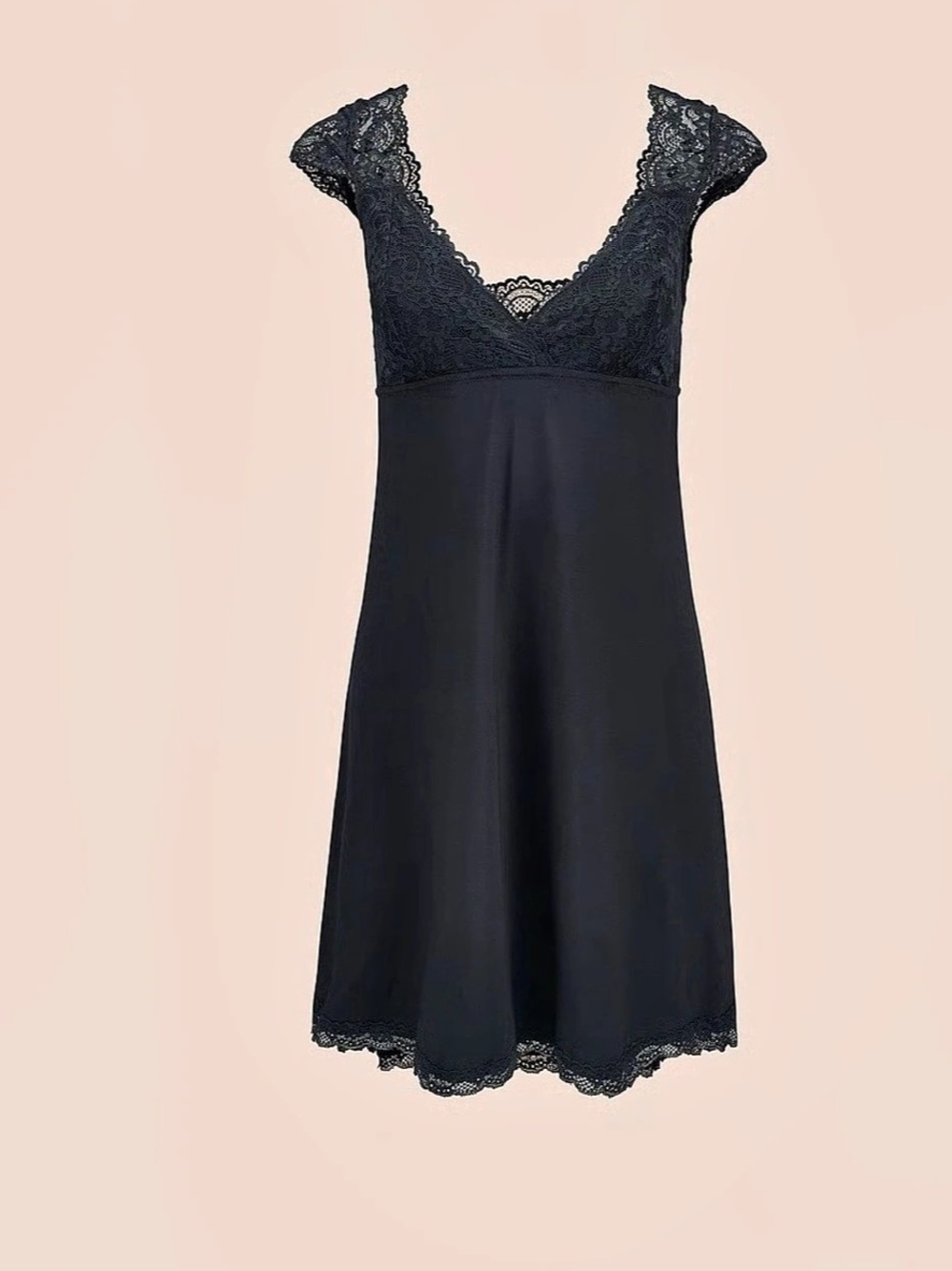 Adore Me MNQ32 Lace Chemise in Black Size Small NWT